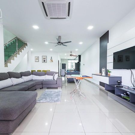 Port Dickson 14Pax 4Br Double Storey House Екстериор снимка